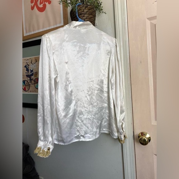 white button down - Picture 4 of 5